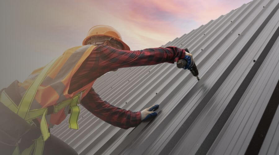 Professional gutter cleaning in Layton, UT